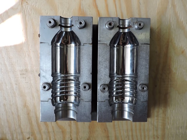 PET water bottle blow molds #002 photo 6