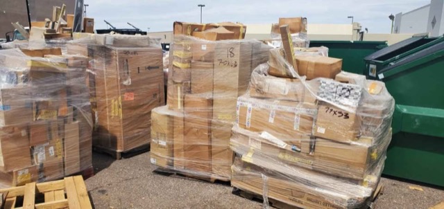 21-PALLET AUTO PARTS PACKAGE photo 2